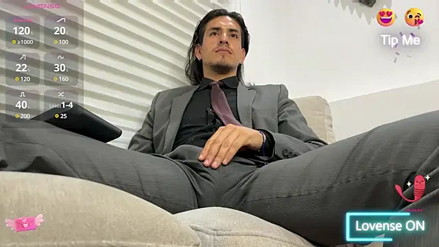 Tom blunt96 online show from February 23, 2025, 11:11 am