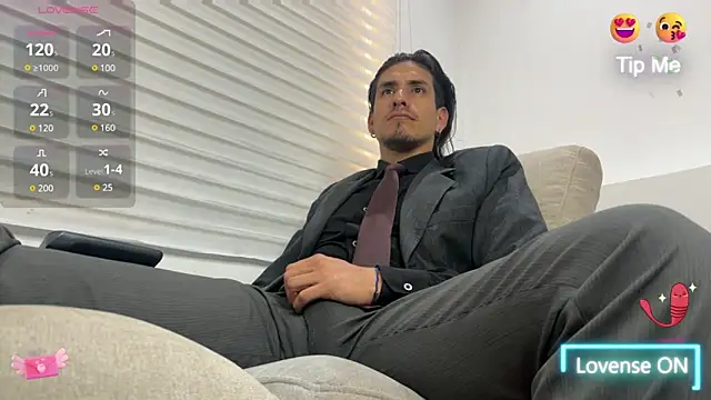 Tom blunt96 online show from February 26, 2025, 3:30 pm