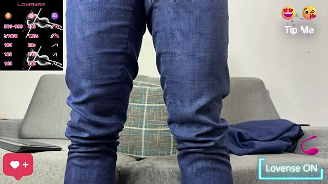 Tom blunt96 online show from September 13, 2025, 7:57 pm