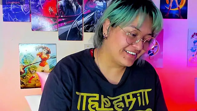 lucky-leah online show from February 7, 2025, 3:45 am