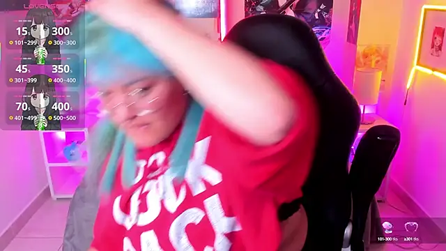 lucky-leah online show from February 18, 2025, 3:42 am