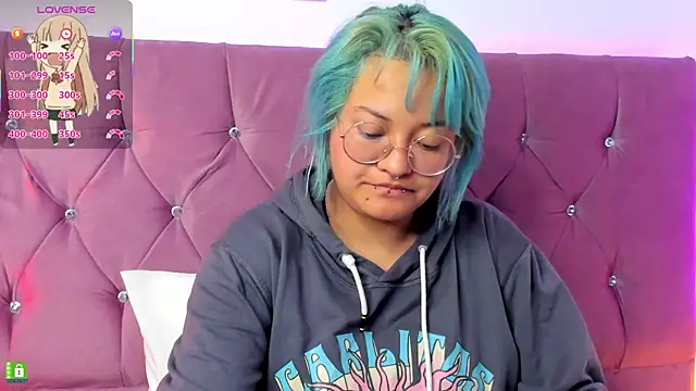 lucky-leah online show from March 13, 2025, 7:31 am