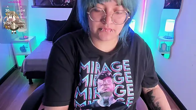 lucky-leah online show from February 17, 2026, 3:36 am