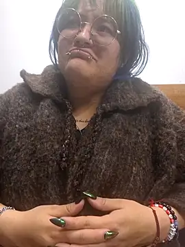 lucky-leah online show from March 1, 2026, 3:08 am