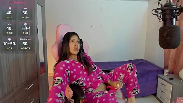 Kayla foxxy online show from December 11, 2024, 6:58 am