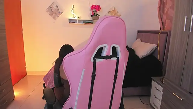 Kayla foxxy online show from April 14, 2026, 10:27 pm