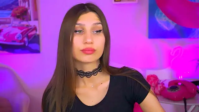 Snapshot of MollyPerry chatting on December 3, 2024, 10:18 pm MollyPerry online show from December 3, 2024, 10:18 pm