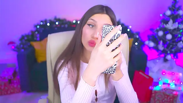 Snapshot of MollyPerry chatting on December 8, 2024, 12:08 pm MollyPerry online show from December 8, 2024, 12:08 pm