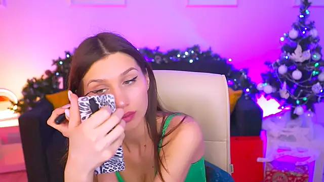 Snapshot of MollyPerry chatting on December 11, 2024, 4:09 pm MollyPerry online show from December 11, 2024, 4:09 pm