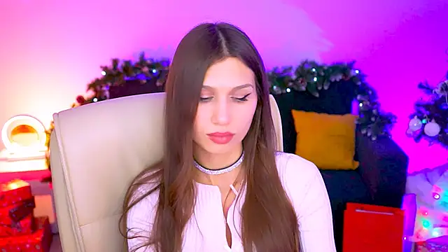 Snapshot of MollyPerry chatting on December 12, 2024, 10:20 pm MollyPerry online show from December 12, 2024, 10:20 pm