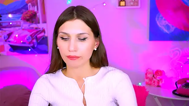 Snapshot of MollyPerry chatting on January 10, 2025, 7:11 pm MollyPerry online show from January 10, 2025, 7:11 pm