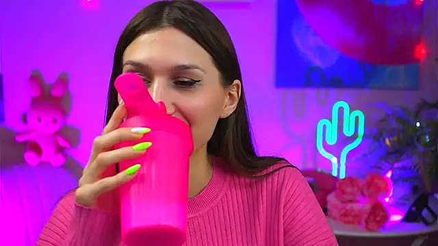 Snapshot of MollyPerry chatting on February 27, 2025, 4:32 pm MollyPerry online show from February 27, 2025, 4:32 pm