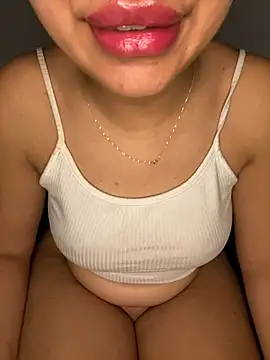 Snapshot of aya12aya chatting on January 5, 2025, 11:59 am aya12aya online show from January 5, 2025, 11:59 am