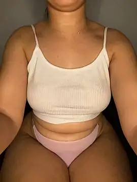 Snapshot of aya12aya chatting on January 12, 2025, 9:40 pm aya12aya online show from January 12, 2025, 9:40 pm