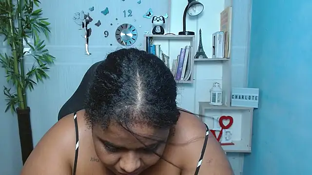 bbw charlote online show from February 26, 2025, 6:32 pm