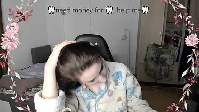 Snapshot of Bridget_fitness chatting on March 17, 2025, 3:29 pm Bridget fitness online show from March 17, 2025, 3:29 pm
