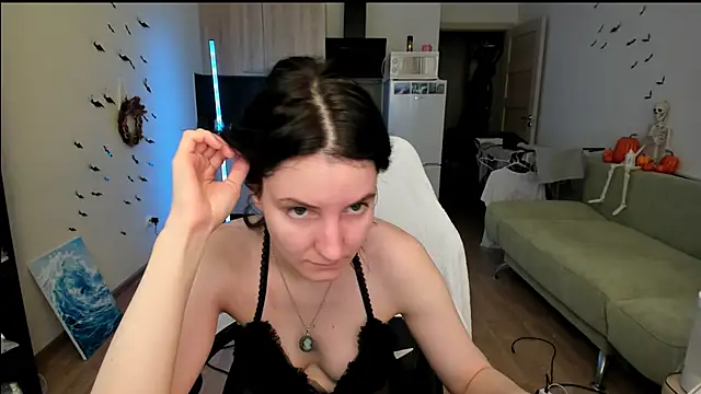 Snapshot of Bridget_fitness chatting on October 8, 2025, 1:31 pm Bridget fitness online show from October 8, 2025, 1:31 pm