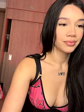 Ambar R0SSE online show from September 26, 2025, 2:59 am