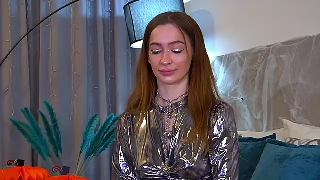 MarieKarma online show from October 30, 2025, 6:19 pm