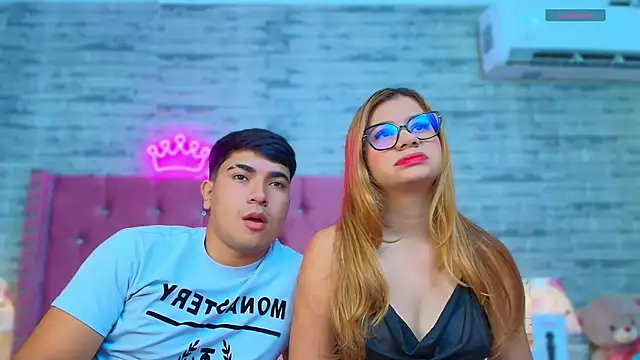 AuroraSim online show from December 22, 2024, 2:16 pm