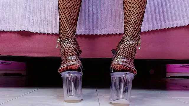 AuroraSim online show from October 28, 2025, 1:14 pm