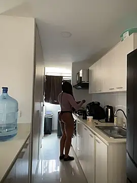 evangeline ch online show from December 14, 2025, 3:17 pm