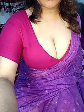 Dayna-36 online show from September 9, 2025, 3:00 pm