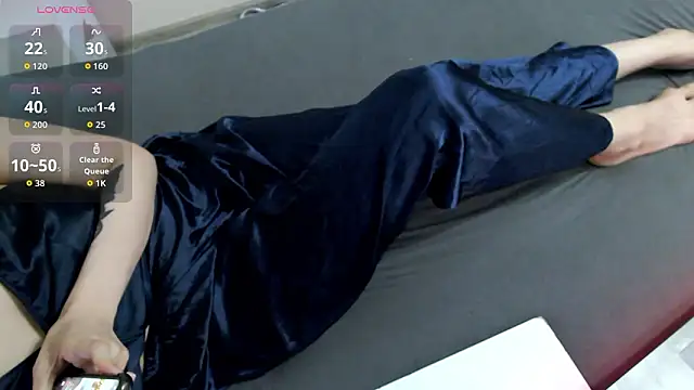 LanaDreamX online show from March 9, 2026, 11:14 am