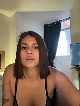 Susi bell online show from March 2, 2025, 10:48 pm