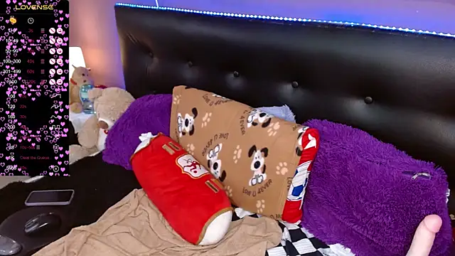 Nadia 84 online show from February 18, 2025, 3:32 pm