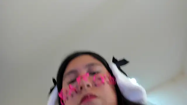  Natalie18 online show from October 31, 2025, 4:46 am