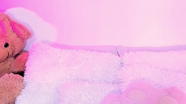 rosemonrooe online show from October 17, 2025, 4:20 pm