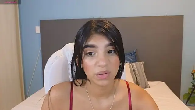 maiaa ruiz online show from December 19, 2024, 1:40 pm