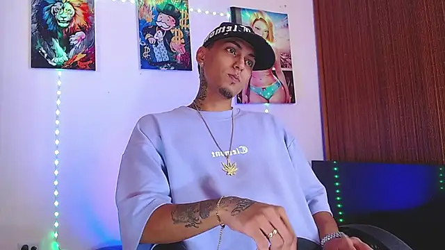 Snapshot of Liam_lee chatting on January 11, 2026, 5:29 pm Liam lee online show from January 11, 2026, 5:29 pm