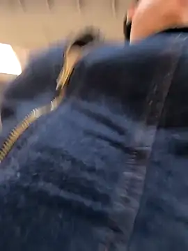 Francesca ferrari online show from April 6, 2026, 6:20 pm