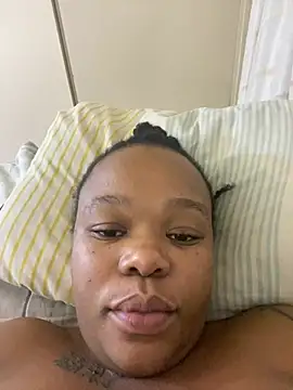 Mandy-101 online show from April 11, 2026, 11:42 pm
