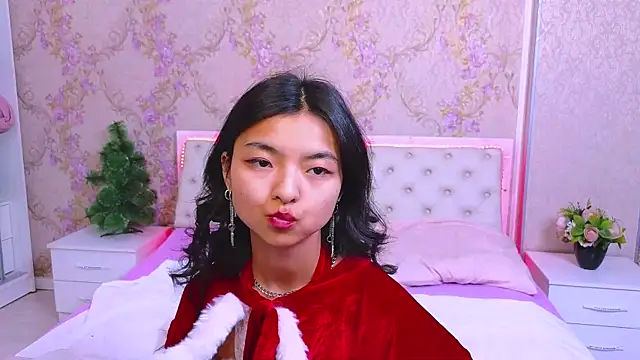 Shy Kira online show from December 14, 2024, 6:30 pm