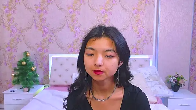 Shy Kira online show from December 26, 2024, 12:16 pm