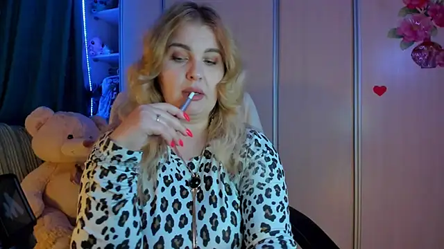 CoraSwon online show from March 19, 2026, 3:05 pm