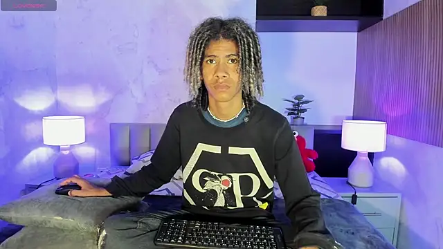 Maxim-Walker online show from February 17, 2025, 3:04 am