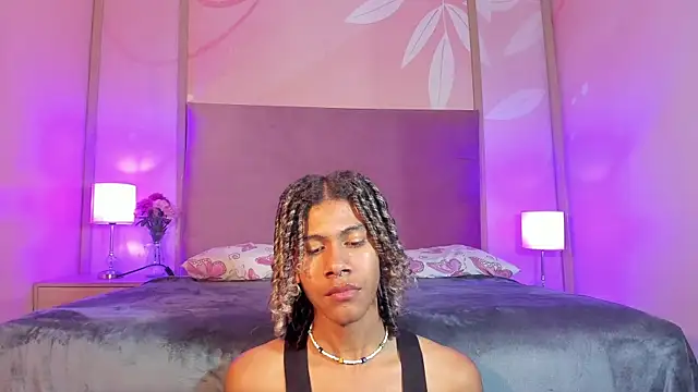 Maxim-Walker online show from March 3, 2025, 6:37 am