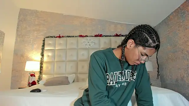 Maxim-Walker online show from January 7, 2026, 3:20 am