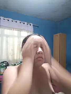 Snapshot of vulgovic_ chatting on September 20, 2025, 7:42 am vulgovic  online show from September 20, 2025, 7:42 am