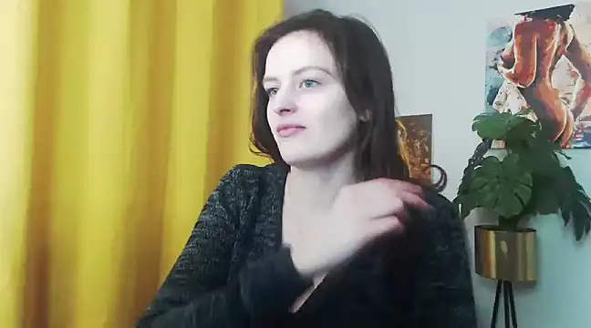 Snapshot of juicyNadine chatting on December 9, 2024, 6:23 am juicyNadine online show from December 9, 2024, 6:23 am