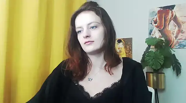 Snapshot of juicyNadine chatting on December 10, 2024, 6:22 am juicyNadine online show from December 10, 2024, 6:22 am