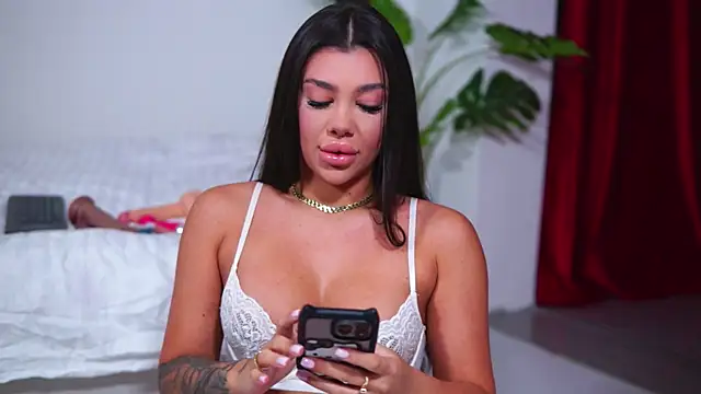 Snapshot of NatyDesiree chatting on September 22, 2025, 6:59 am NatyDesiree online show from September 22, 2025, 6:59 am