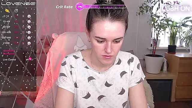 Bella  Swoon online show from November 25, 2025, 5:40 am