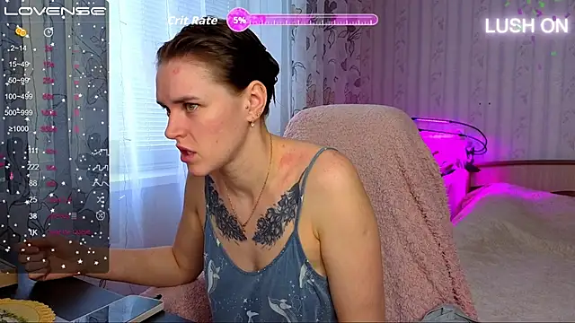 Bella  Swoon online show from March 5, 2026, 3:24 am