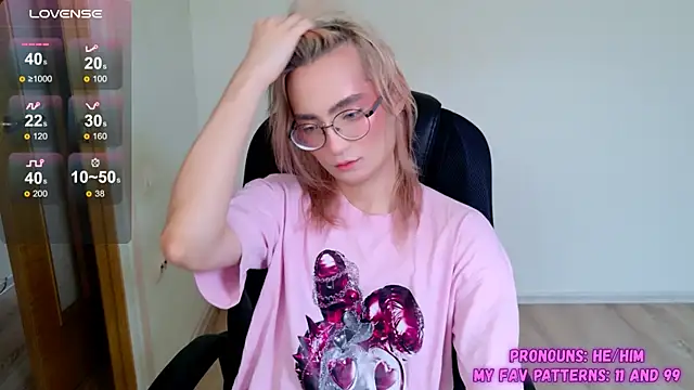 CuteYukiKun online show from October 9, 2025, 7:06 am