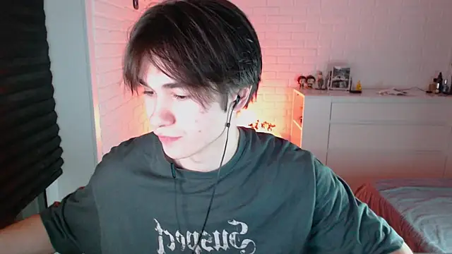 MarkusDean online show from October 26, 2025, 4:57 pm